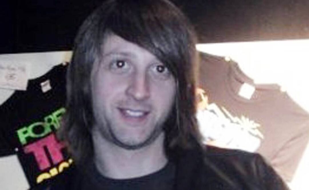 Nick Alexander trabajaba en el teatro Bataclan, recinto en donde se produjo uno de los atentados que dejaron más de un centenar de muertos en París. FOTO: AP.