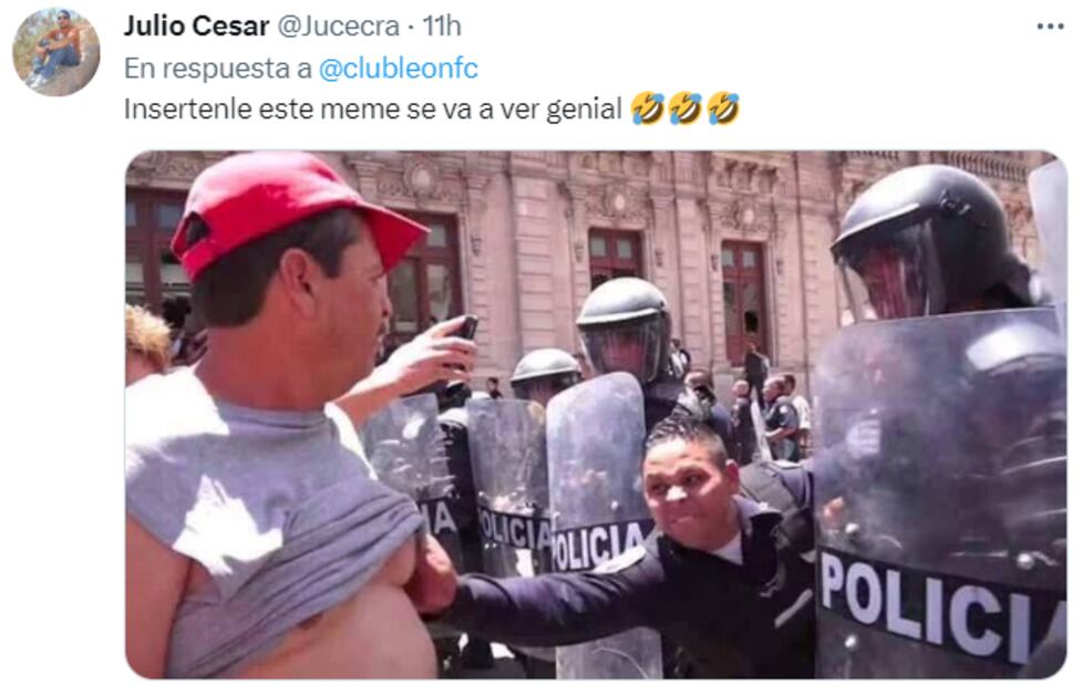 Los memes se burlan de la playera rota de Nicolás Larcamón