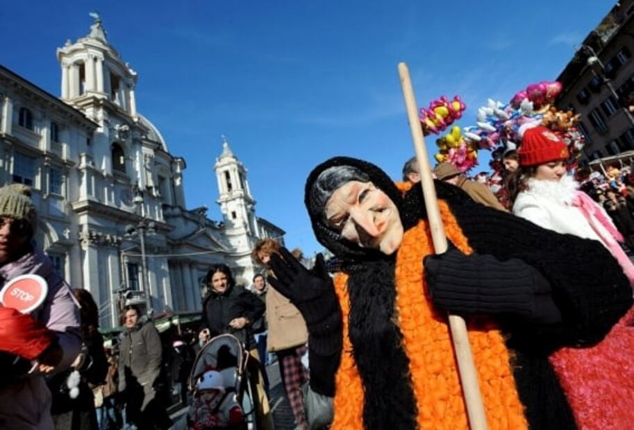 7 extrañas tradiciones navideñas que te pueden sacar de onda