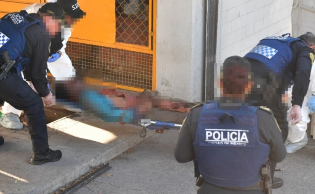 Hallan cadáver golpeado de "diablero" en la Central de Abastos