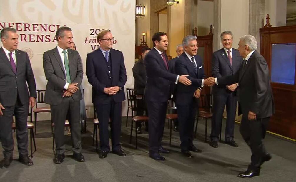 López Obrador encabeza en Palacio Nacional la ceremonia de cambio de presidencia del Consejo de la Comunicación. Foto: captura de pantalla