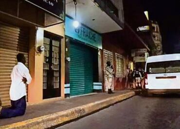 INM emprende “cacería” de migrantes en Chiapas; denuncian venta de formas migratorias para moverse por 20 días en México