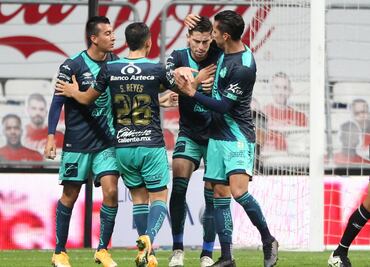 Puebla avanza a la liguilla, elimina a Rayados en penaltis