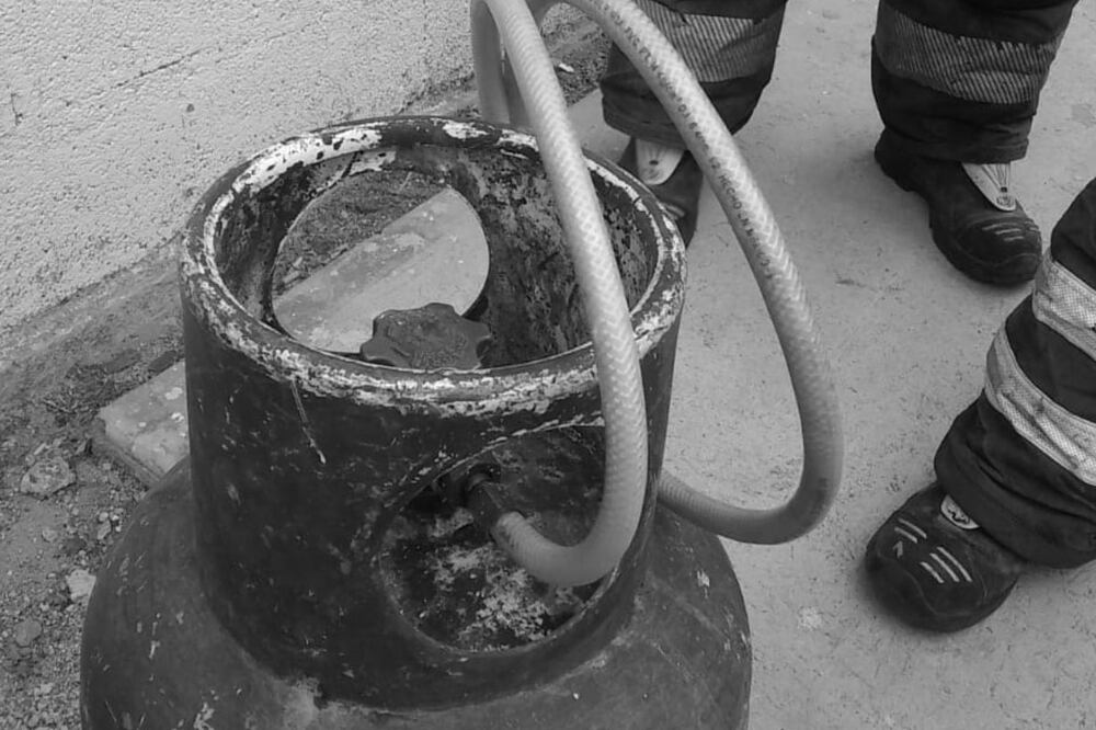 Mueren hombre y una menor de edad mientras dormían por inhalación de gas en Tecámac. Foto: Archivo 