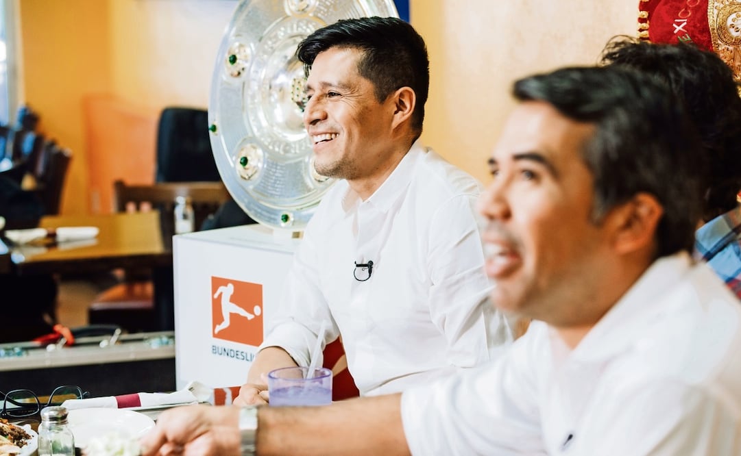 Considera que Javier Aguirre hace lo que puede. Foto: Bundesliga