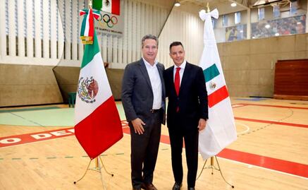 Como presidente de la Conago, Murat firma compromiso por la activación física 