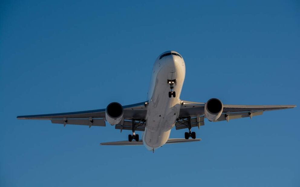 Las casi 70 aerolíneas que operan en el país, entre enero y agosto volaron cerca de 700 rutas. Foto: reclamacionporvuelo.com