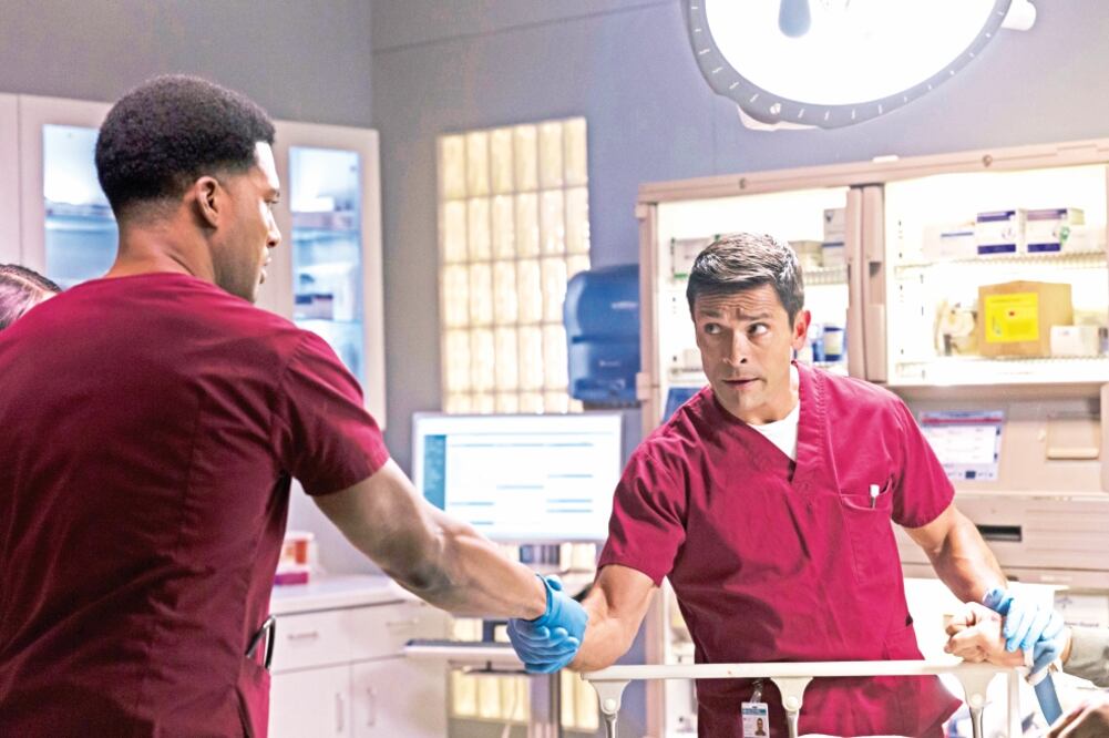 El turno nocturno atiende emergencias de todo tipo. (LIFETIME Y ERIKA MONROY. EL UNIVERSAL)