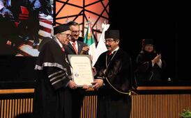 UAT confiere Doctorado Honoris Causa a David Kershenobich; destacan trayectoria científica y humanista del secretario de Salud
