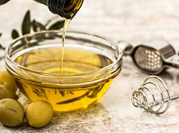 Qué le pasa al cuerpo si tomas aceite de oliva en ayunas
