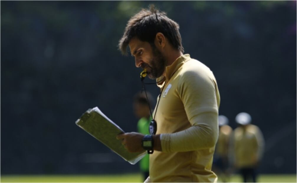 Enrique Sanz, el encargado de acabar con los estragos de la cuarentena en Pumas