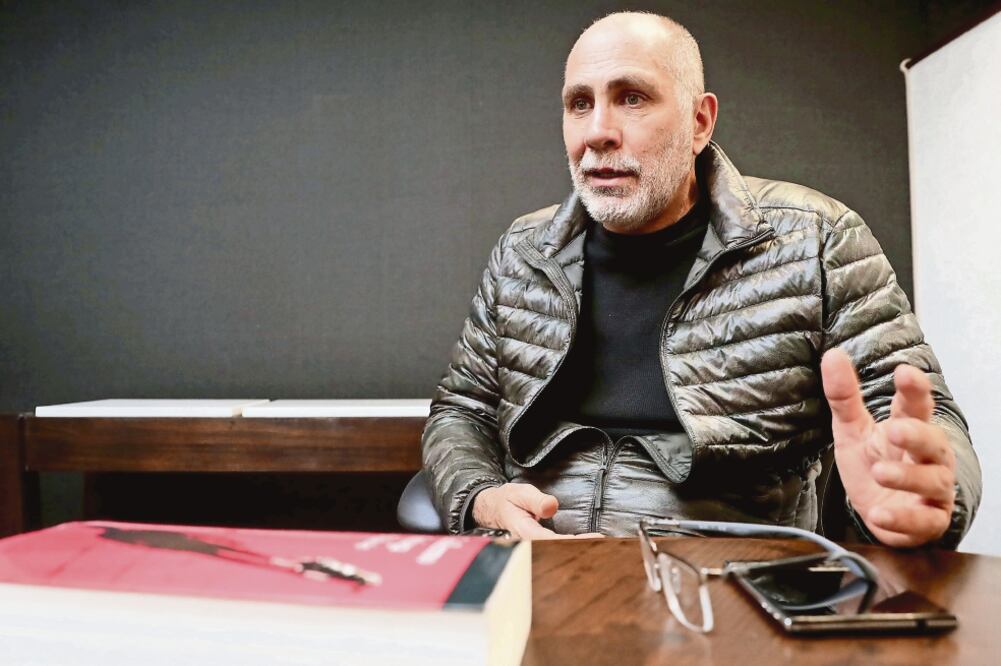 Hace dos semanas, Arriaga recibió el Premio Mazatlán de Literatura 2017, que otorga la Universidad Autónoma de Sinaloa (JUAN BOITES. EL UNIVERSAL)