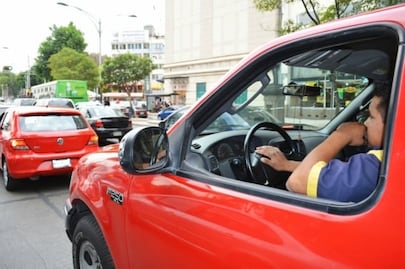 Tocar el claxon es motivo de multa en la CDMX