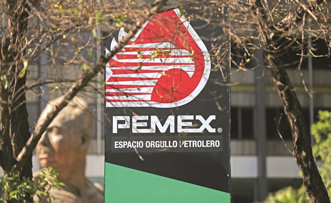 Moody’s también degradó las calificaciones de Pemex y la CFE.