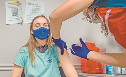 Estados Unidos logra vacunar contra Covid al 50% de jóvenes entre 12 y 17 años