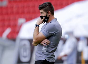 Alex Diego, preocupado por los altibajos en Querétaro