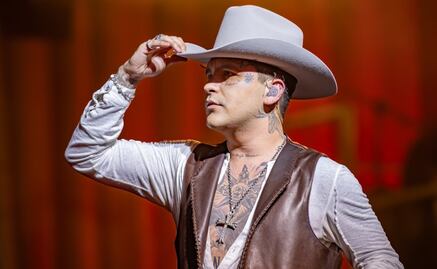 Christian Nodal cancela concierto en Argentina, tierra de su ex Cazzu, tras su boda con Ángela Aguilar