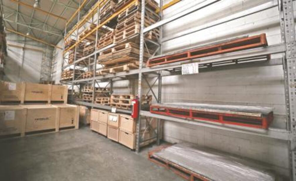 Arrumban memoria de Díaz Ordaz en almacén del Metro