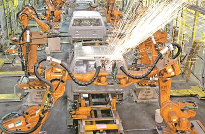 Cae exportación de vehículos pesados