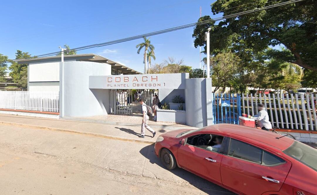 Un mensaje escrito en los baños del Colegio de Bachilleres (Cobach) Plantel Obregón 1 en Sonora causó alerta y pánico, ante falsa amenaza de tiroteo / Captura de pantalla Google maps