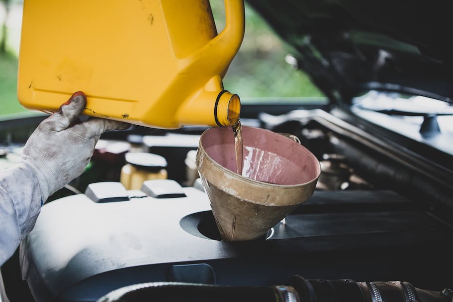 Aditivos para la gasolina. Foto: Freepik
