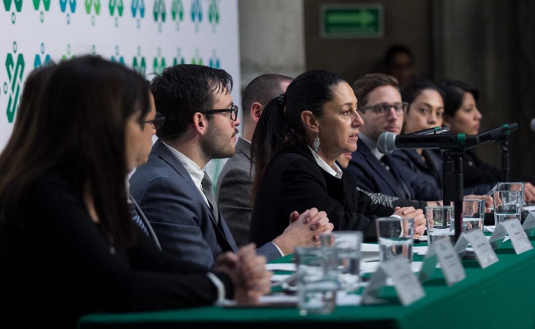 La jefa de gobierno en compañía de José Merino (Foto: CUARTOSCURO)