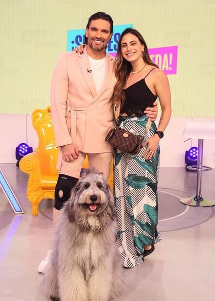 Hijo de Marjorie de Sousa y Julián Gil graba canción con su mamá y cibernautas la critican