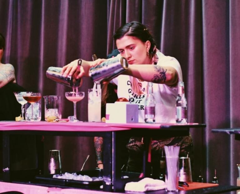 Mujeres bartenders competirán en México para apoyar a pacientes con cáncer