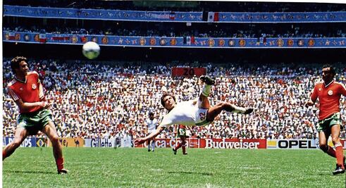 Manuel Negrete, del futbol a la política