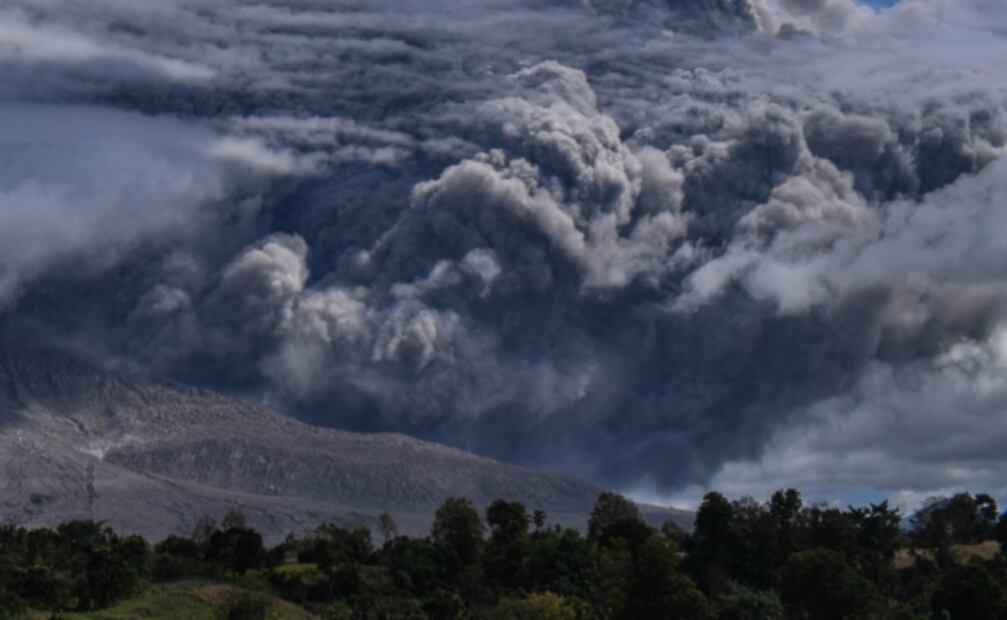 Datos curiosos del volcán Sinabung que hizo erupción en Indonesia
