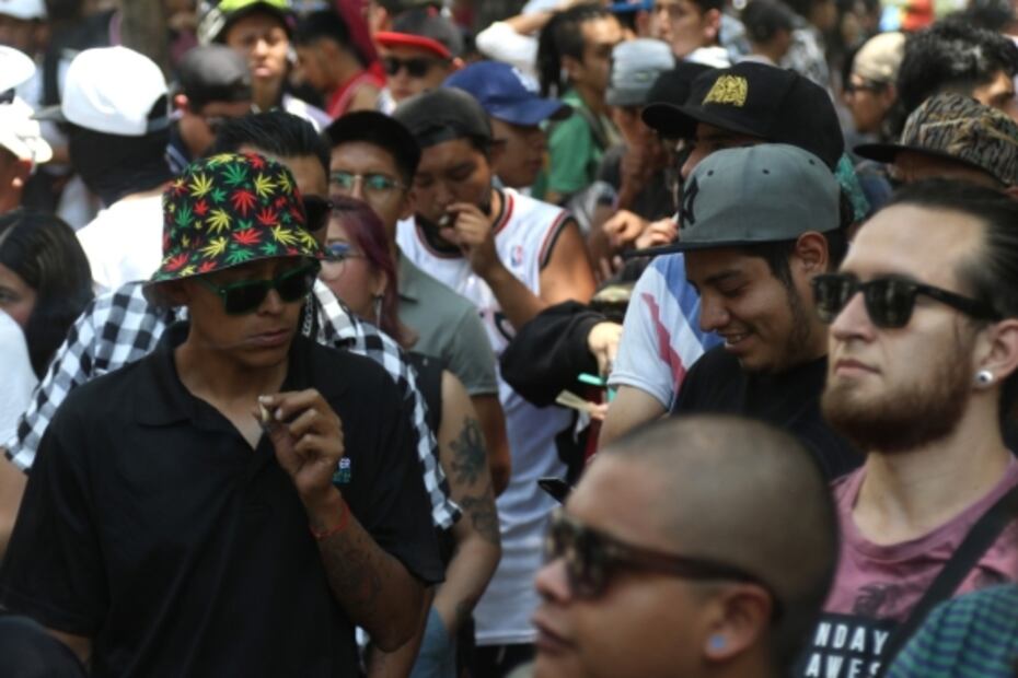Cierran Paseo de la Reforma por celebración del 4/20, el Día de la Marihuana