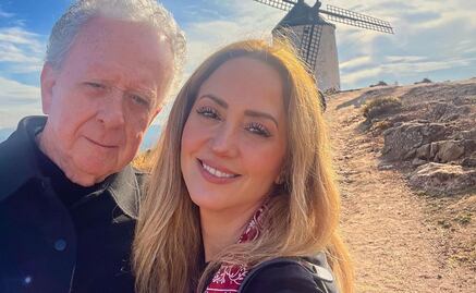 Andrea Legarreta rompe en llanto al revelar que perdió comunicación con su padre tras la llegada del huracán "Otis"