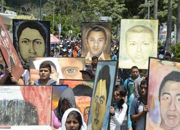 Ayotzinapa parents demand a new investigation