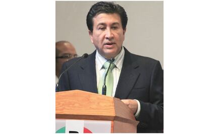 Que gobernador no se cuelgue medalla de captura de Duarte: Héctor Yunes