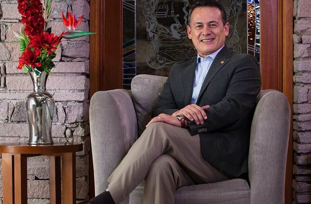 Rector de la UAEH admite que Hacienda congeló cuenta de la universidad