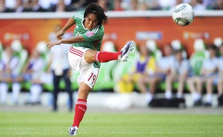 Meet the Mexican soccer player who scored the best goal in history