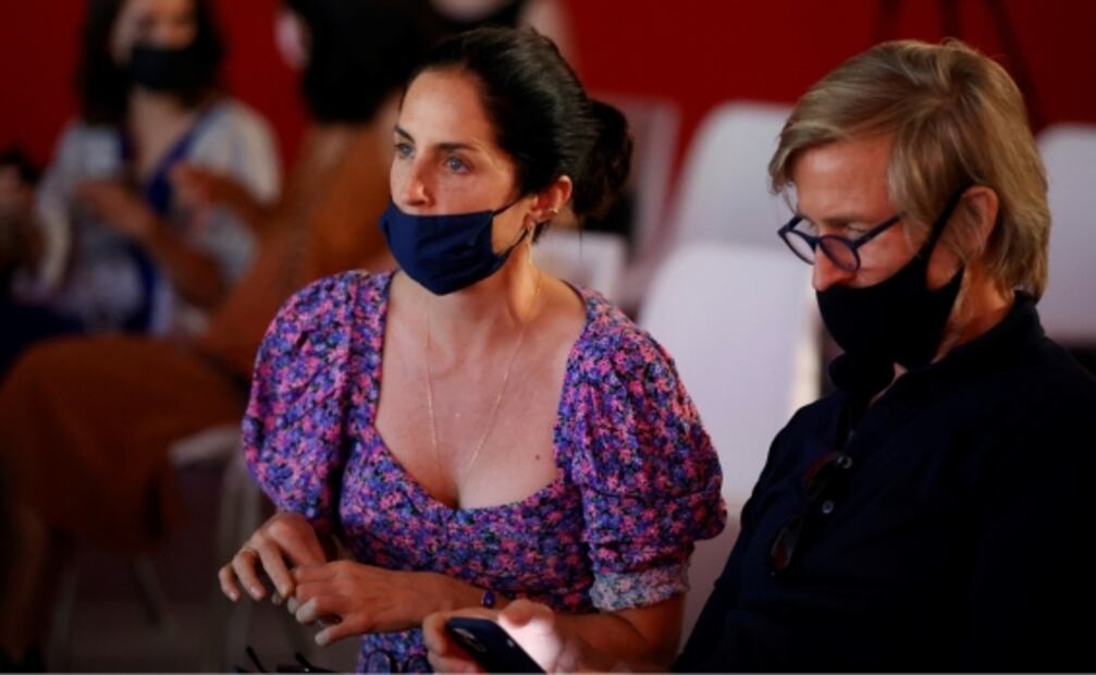 Protestan en la feria de arte ARCO por la liberación del cubano Hamlet Lavastida
