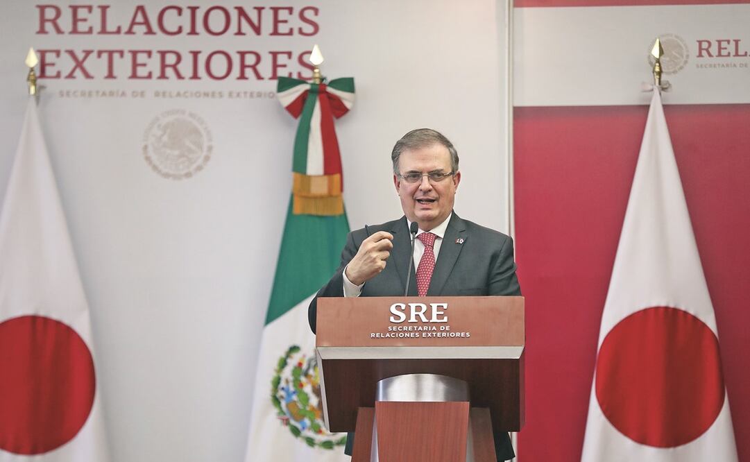 El canciller mexicano, Marcelo Ebrard, en la conferencia luego de su reunión con su contraparte japonés, Yoshimasa Hayashi. Sáshenka Gutiérrez / EFE