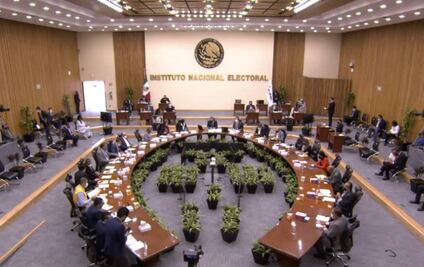 Sistema electoral no se fortalece con “asfixia presupuestal”: Lorenzo Córdova