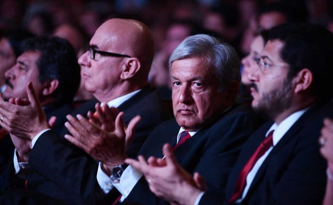 The adjustments came into place last week, representing an increase above inflation levels compared to the salary perception manual of 2017 - Photo: File photo/EL UNIVERSAL