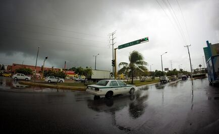 Piden en Oaxaca resguardar mobiliario educativo por tormenta "Earl"