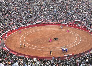 Juez aplaza audiencia para resolver si suspende las corridas de toros en la Plaza México