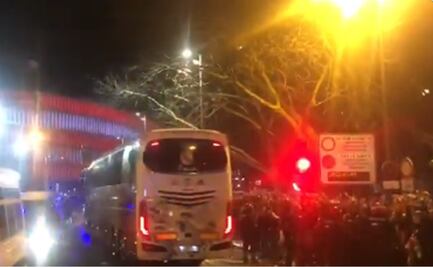 Autobús del Real Madrid es vandalizado por la afición del Athletic Club 