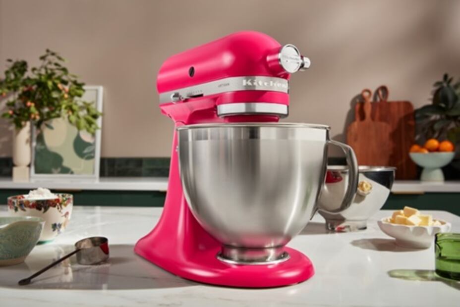 Dale color a tu cocina con esta batidora 