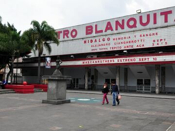 Empresas dejan de operar el Teatro Blanquita