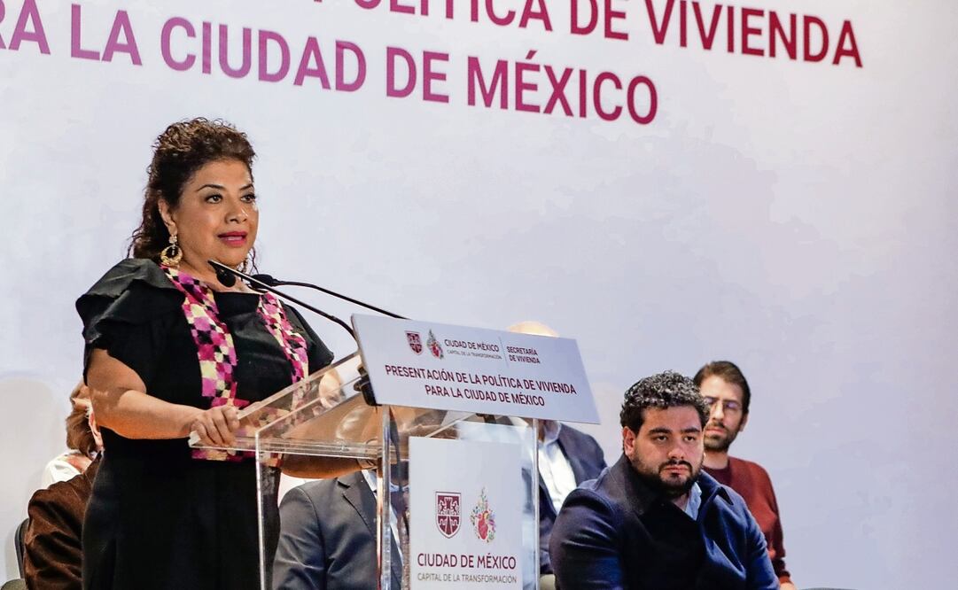 La mandataria capitalina presentó la política de vivienda de la Ciudad de México y se comprometió a tener más reserva territorial. Foto: Especial
