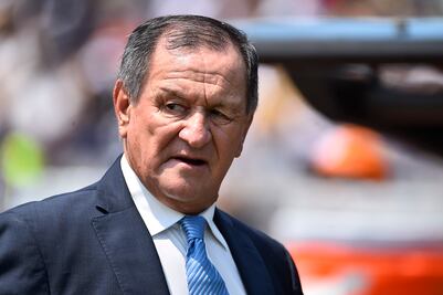 Al perro flaco se le cargan las pulgas: Enrique Meza