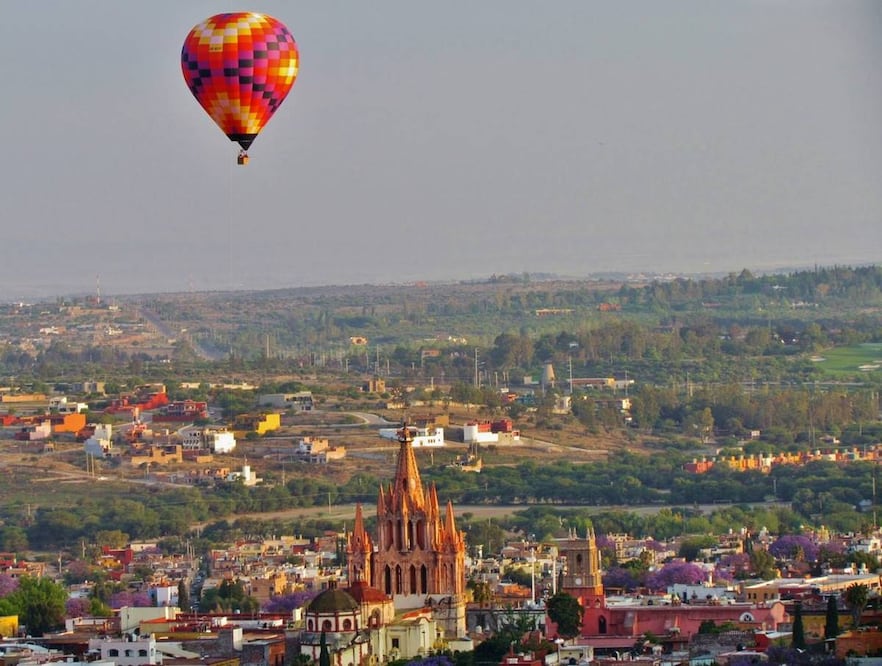 Se cuentan con 4 empresas prestadoras del servicio y 14 globos. Foto: Turismo Guanajuato