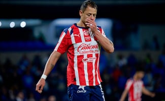 Javier 'Chicharito' Hernández se va de Chivas, pero no se retira, revela Sergio Dipp