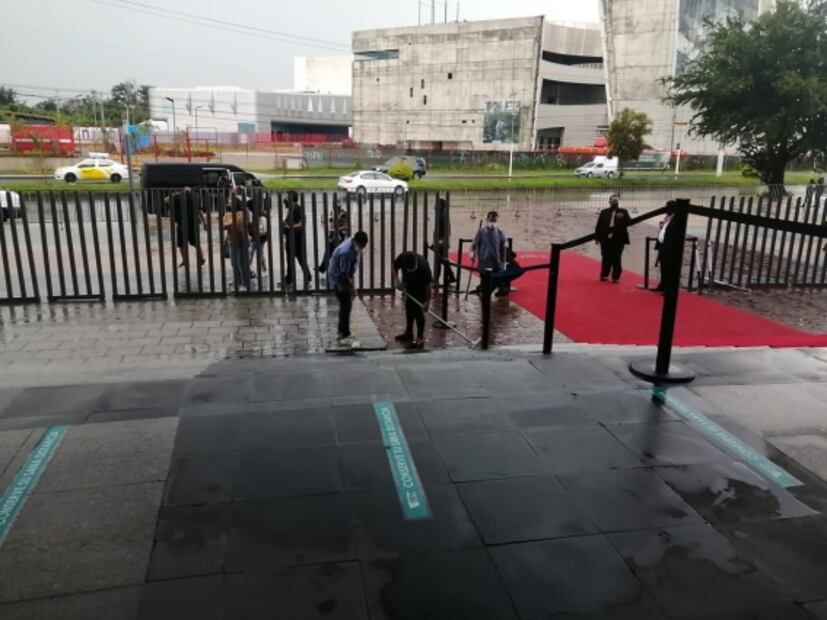 La lluvia no detiene al Festival Internacional de Cine en Guadalajara